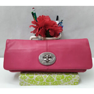 Coach Magenta Leather Turnlock Bifold Clutch Large Wallet - $258